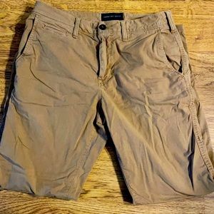 29x32 American Eagle khaki pants.